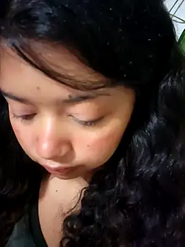 Peach Girll online show from 28, 10, 2025