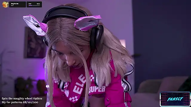 LucyAllenX online show from 9, 10, 2025