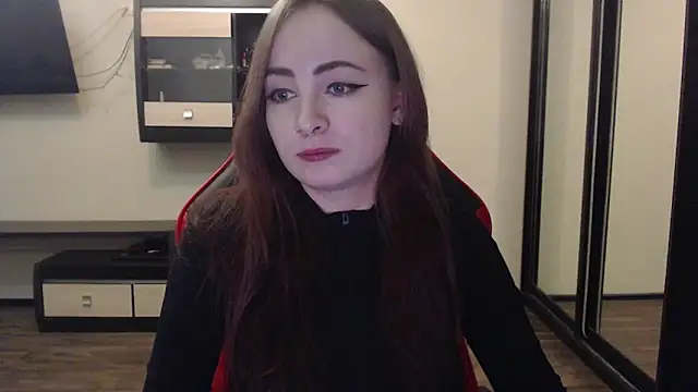 Laralianna online show from 7, 1, 2025