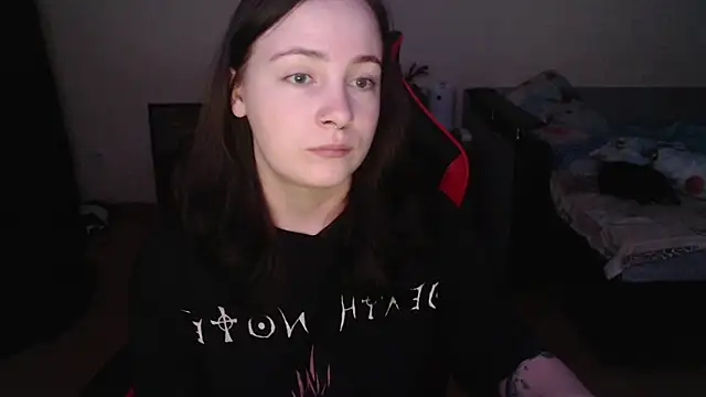 Laralianna online show from 15, 12, 2025