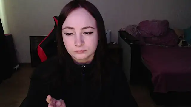 Snapshot of Laralianna chatting on 30, 4, 2026 Laralianna online show from 30, 4, 2026