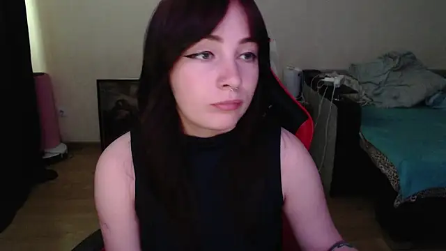 Snapshot of Laralianna chatting on 1, 7, 2026 Laralianna online show from 1, 7, 2026