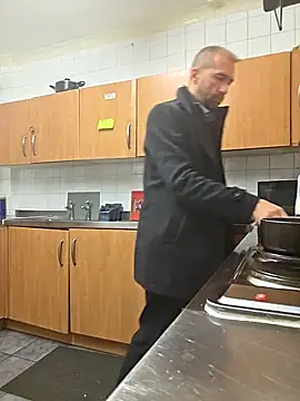 theSmallest-dick online show from 4, 11, 2025