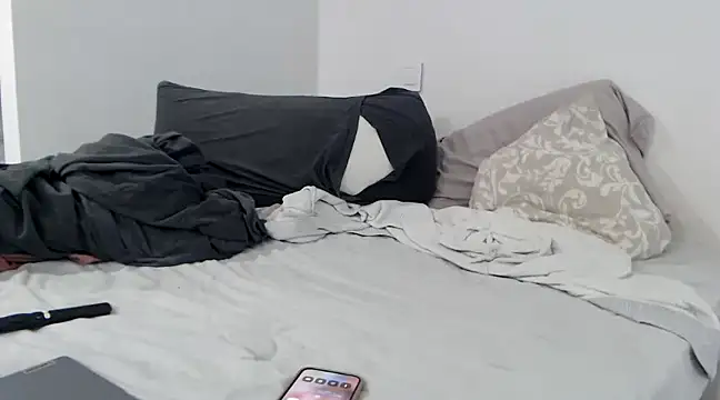 sweeti Em online show from 5, 2, 2025