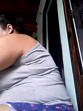 Snapshot of Monseratte21 chatting on 6, 12, 2024 Monseratte21 online show from 6, 12, 2024