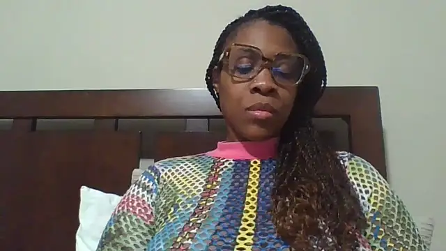 Snapshot of MsJuicy chatting on 21, 12, 2024 MsJuicy online show from 21, 12, 2024