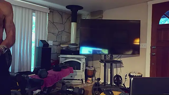 Snapshot of MoonDancer chatting on 2, 4, 2026 MoonDancer online show from 2, 4, 2026