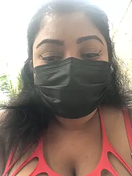 Snapshot of _Cute_ariana_ chatting on 16, 11, 2025 Cute ariana online show from 16, 11, 2025