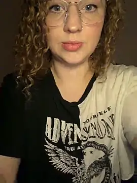 EmmieRae online show from 4, 11, 2025