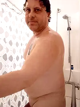 Snapshot of JGRisk chatting on 5, 2, 2025 JGRisk online show from 5, 2, 2025