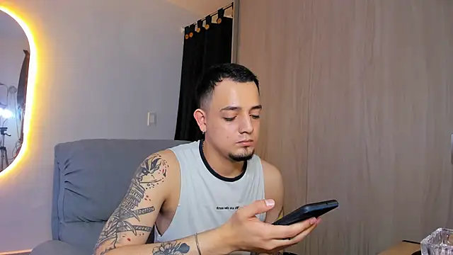 Snapshot of alejandro_calderon1 chatting on 25, 2, 2025 alejandro calderon1 online show from 25, 2, 2025