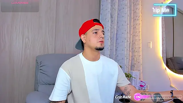 Snapshot of alejandro_calderon1 chatting on 6, 10, 2025 alejandro calderon1 online show from 6, 10, 2025