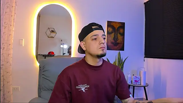 alejandro calderon1 online show from 4, 2, 2026