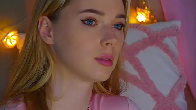 GentleRossi online show from 28, 1, 2025