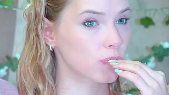 Snapshot of GentleRossi chatting on 7, 4, 2026 GentleRossi online show from 7, 4, 2026