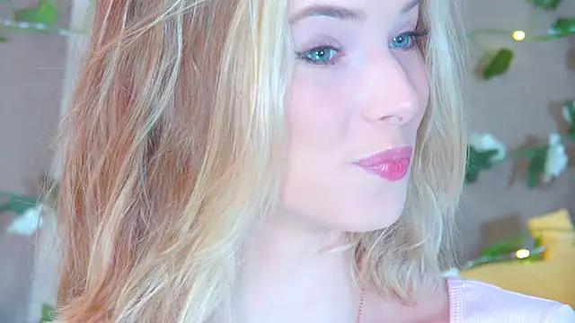 Snapshot of GentleRossi chatting on 13, 4, 2026 GentleRossi online show from 13, 4, 2026