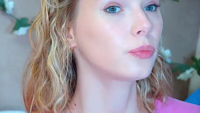 Snapshot of GentleRossi chatting on 15, 4, 2026 GentleRossi online show from 15, 4, 2026