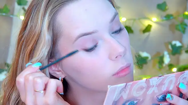 Snapshot of GentleRossi chatting on 17, 4, 2026 GentleRossi online show from 17, 4, 2026