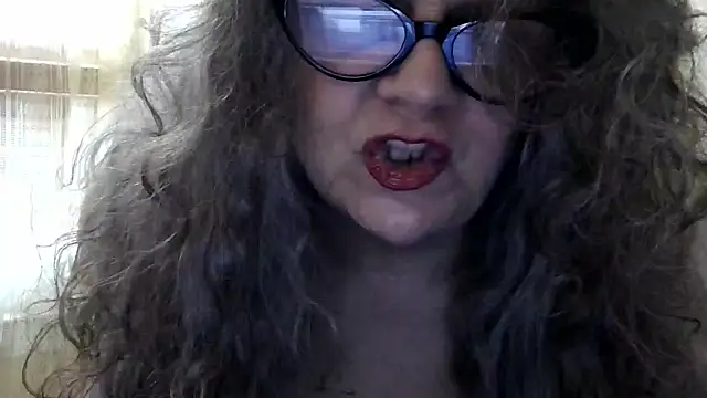 DestineeLoverGirl online show from 19, 11, 2025