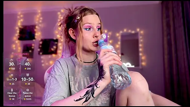 Chanel Gill online show from 19, 7, 2026