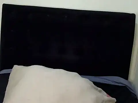 Sweettkendy online show from 4, 11, 2025