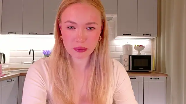 Snapshot of Veronika_Mitchel chatting on 31, 3, 2026 Veronika Mitchel online show from 31, 3, 2026