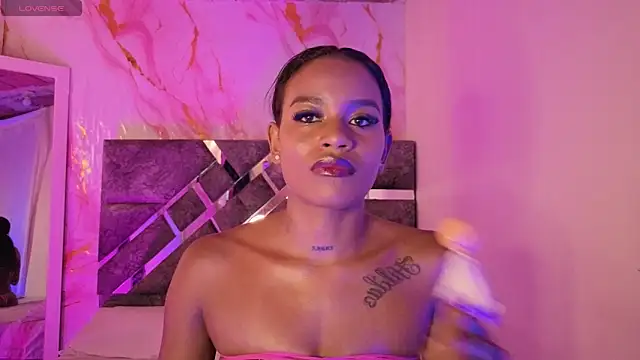Snapshot of pameela_brown chatting on 17, 4, 2026 pameela brown online show from 17, 4, 2026