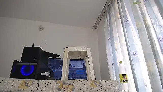 eolicasex online show from 6, 3, 2025