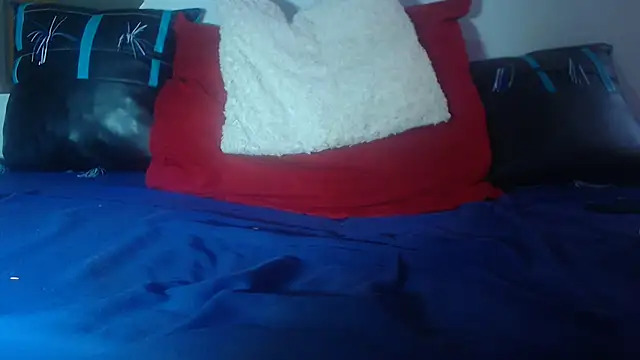 Queenofthenightx online show from 20, 2, 2025