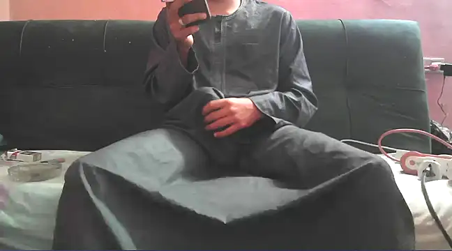 Snapshot of foxsanSs chatting on 27, 2, 2025 foxsanSs online show from 27, 2, 2025