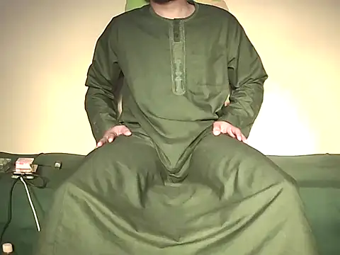 Snapshot of foxsanSs chatting on 23, 11, 2025 foxsanSs online show from 23, 11, 2025