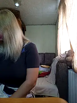 BustyBlond online show from 24, 10, 2025