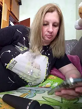 Snapshot of BustyBlond chatting on 11, 5, 2026 BustyBlond online show from 11, 5, 2026