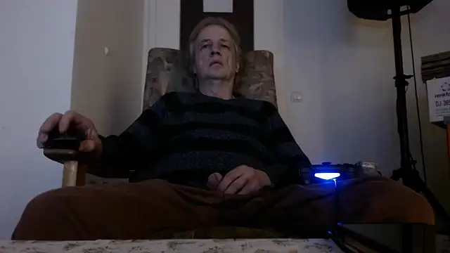 Snapshot of Cordt27 chatting on 12, 3, 2026 Cordt27 online show from 12, 3, 2026