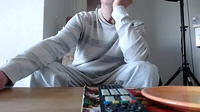 Snapshot of Cordt27 chatting on 21, 4, 2026 Cordt27 online show from 21, 4, 2026