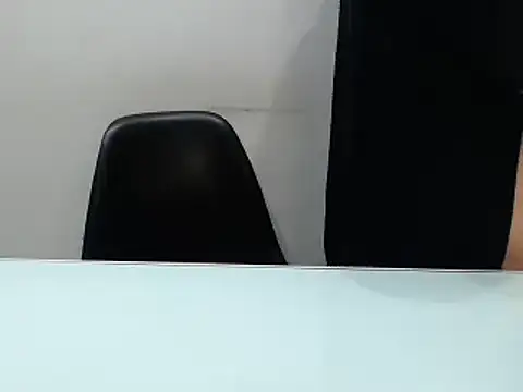 Snapshot of LaraFantasy chatting on 7, 7, 2026 LaraFantasy online show from 7, 7, 2026