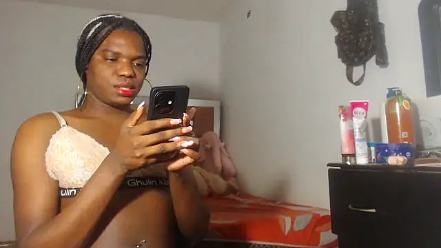 Kristal Cox1 online show from 12, 3, 2026