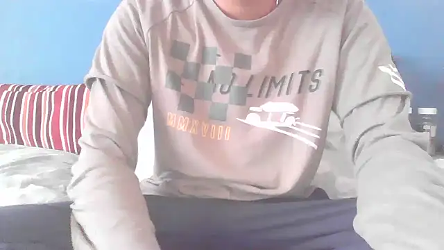 Snapshot of Elixire1 chatting on 2, 3, 2025 Elixire1 online show from 2, 3, 2025