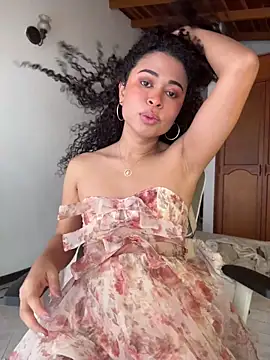 Snapshot of GabriSaenz chatting on 18, 4, 2026 GabriSaenz online show from 18, 4, 2026