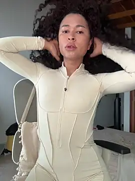 Snapshot of GabriSaenz chatting on 21, 4, 2026 GabriSaenz online show from 21, 4, 2026