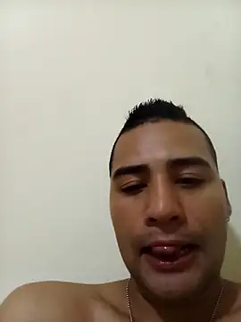 Snapshot of EISONREINA11 chatting on 27, 11, 2025 EISONREINA11 online show from 27, 11, 2025