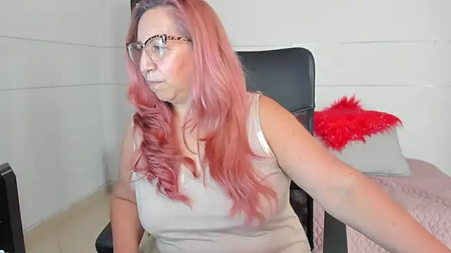 Snapshot of vaalery_sweet chatting on 13, 12, 2024 vaalery sweet online show from 13, 12, 2024