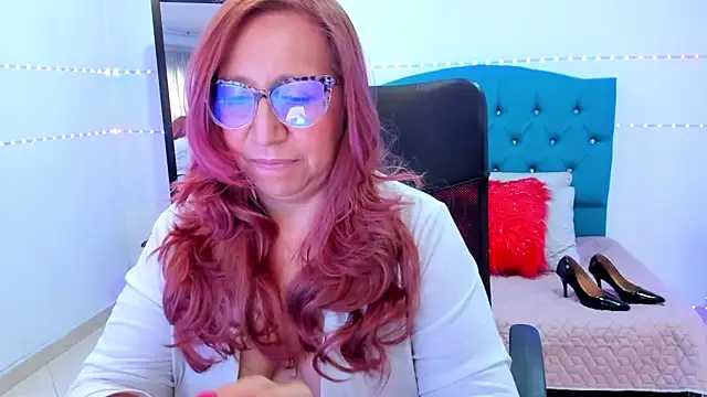 Snapshot of vaalery_sweet chatting on 10, 2, 2025 vaalery sweet online show from 10, 2, 2025