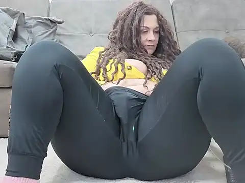 Snapshot of Nikole_Vader chatting on 28, 3, 2026 Nikole Vader online show from 28, 3, 2026