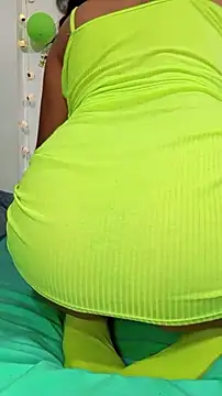 Snapshot of marypaula chatting on 27, 10, 2025 marypaula online show from 27, 10, 2025