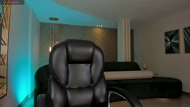 ErikaBenz  online show from 10, 11, 2025