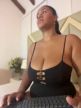 SSCARLETH  online show from 4, 11, 2025