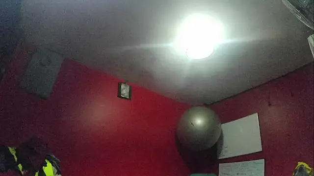 Snapshot of crazylatinguyy chatting on 5, 2, 2026 crazylatinguyy online show from 5, 2, 2026