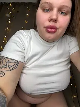 Snapshot of perfect_sweety_girl chatting on 5, 2, 2026 perfect sweety girl online show from 5, 2, 2026