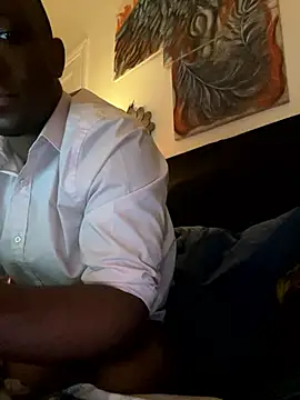 Snapshot of KingB8r chatting on 4, 10, 2025 KingB8r online show from 4, 10, 2025